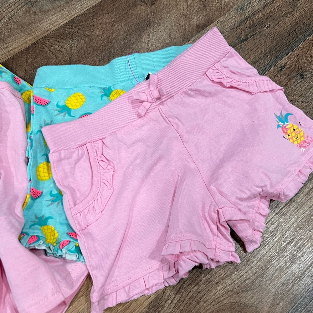 Nice,cute pyjamas set💙🩷 - Picture 3 of 6